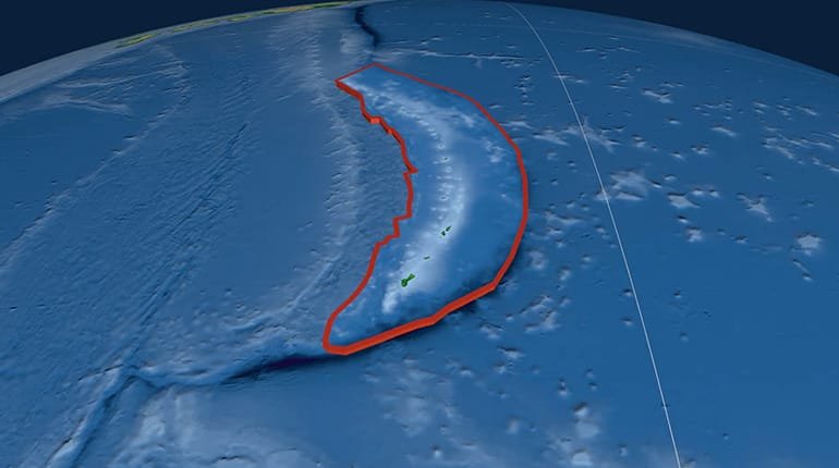 Examining Deep Ocean Trenches for Flood Evidence